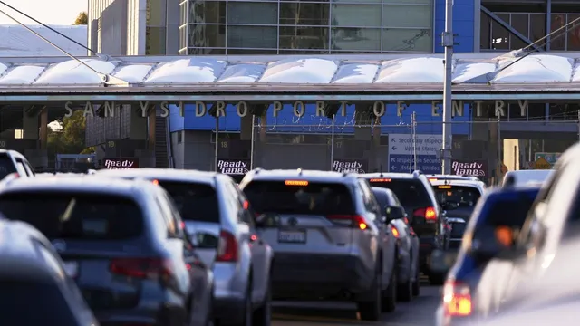 Border inspectors accept bribes to smuggle undocumented immigrants in California