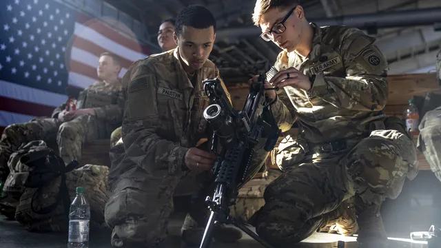 Pentagon halts deployment of 4,000 troops to Poland
