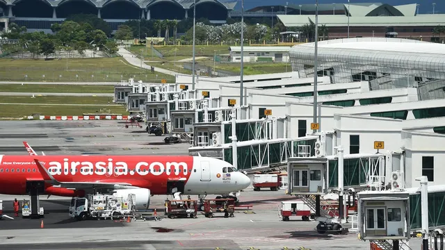 AirAsia flight returns safely after engine fire incident