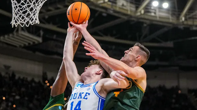Duke dominates as Siena faces top seed in NCAA Tournament