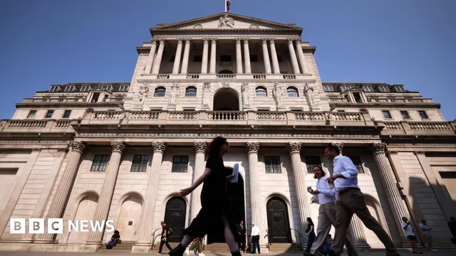 Bank of England keeps interest rates steady despite turmoil