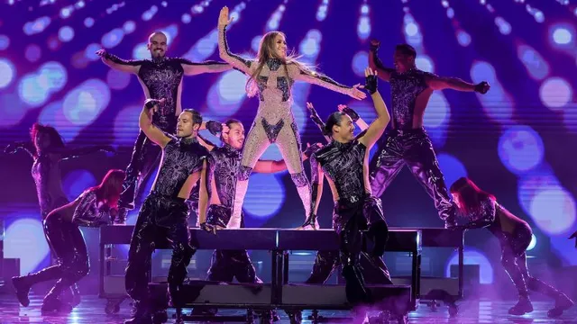 Jennifer Lopez announces Las Vegas residency starting this December