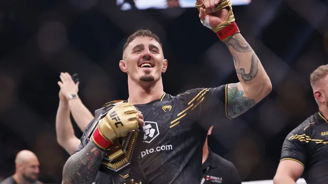 Dana White insists Tom Aspinall is still his heavyweight champion