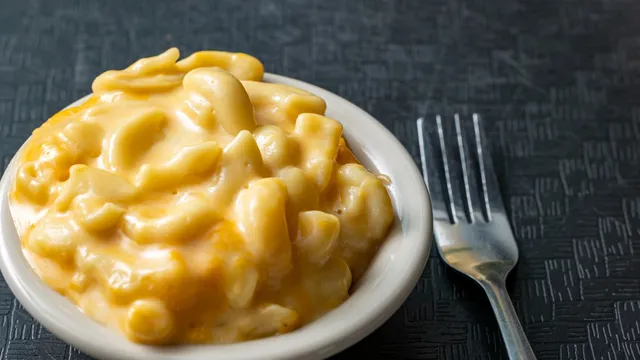 Woman scores luxury goods for mere dollars at rural auction