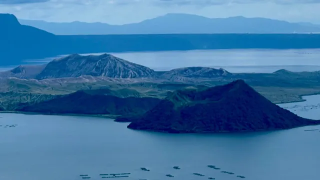 Philippines seeks Japan's aid in search for missing cockfighters' bodies