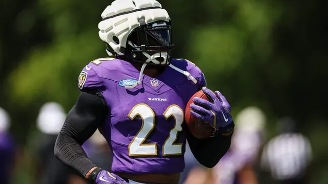 Lamar Jackson breaks pattern by attending Ravens' offseason workouts