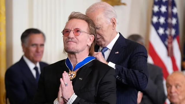 Why are Bono and Anna Wintour among those honored with the Presidential Medal of Freedom?