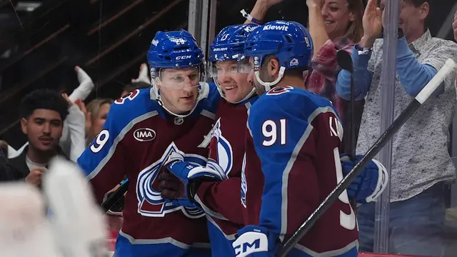 Nathan MacKinnon's four-point night leads Colorado Avalanche past Tampa Bay Lightning 6-3