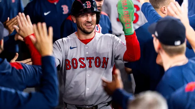 Boston Red Sox poised to retain Alex Bregman this offseason