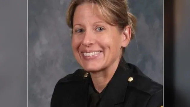 Woman charged in murder of police sergeant in Illinois