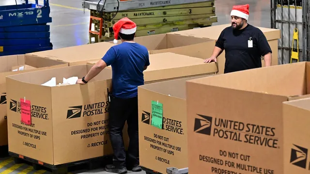 USPS hires thousands of seasonal workers to handle holiday package surge