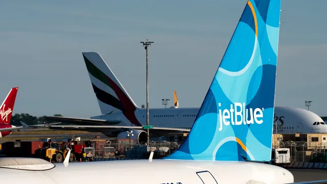 JetBlue opens first airport lounges at JFK and Boston for premium travelers