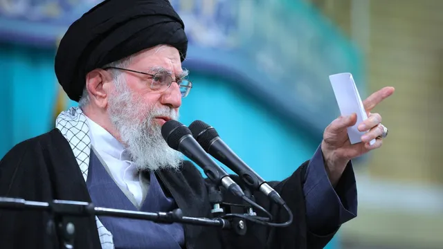 US officials warn against destabilizing Iran like Libya