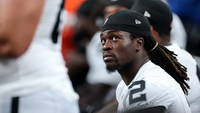 Raiders RB Ashton Jeanty suffers sprained ankle during practice