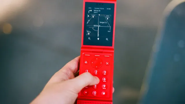Light introduces affordable flip phone to satisfy Gen Z demands