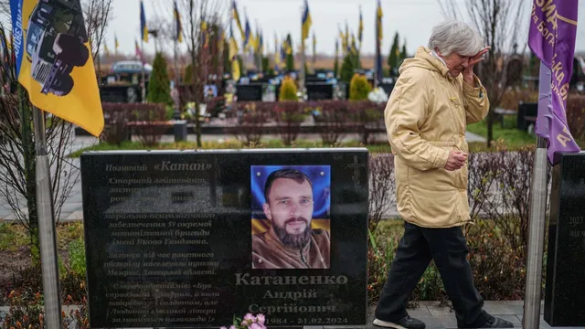 Ukrainians oppose peace plan that may forgive Russian war crimes