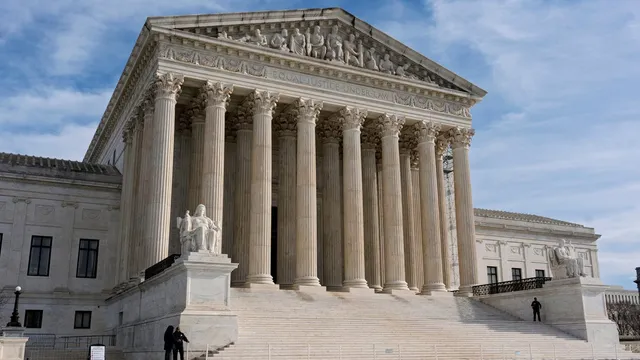 Trump administration intensifies legal battles with emergency appeals to Supreme Court