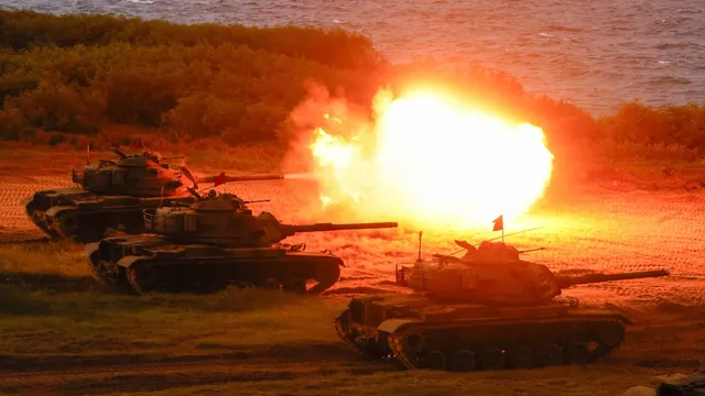 Taiwan tests mobile internet resilience during military drills