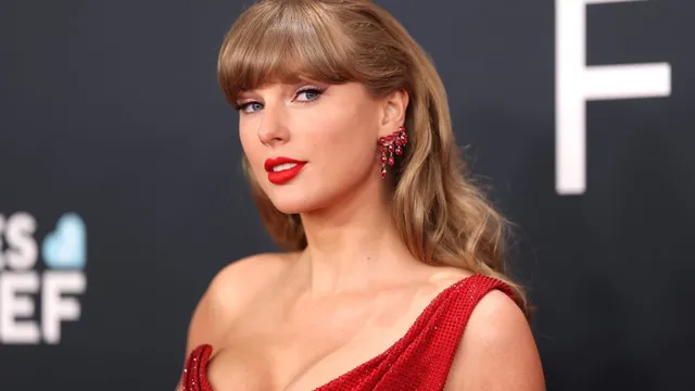 Taylor Swift trademarks her voice to combat AI deepfakes