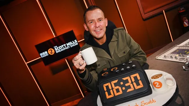 Scott Mills replaces Zoe Ball as BBC Radio 2 Breakfast Show host