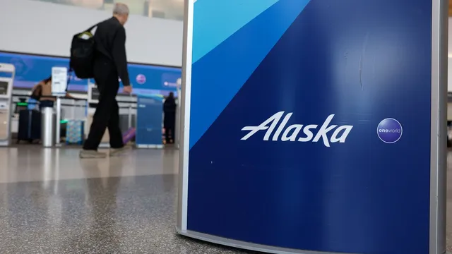 Man sentenced to prison for sexually assaulting teenager on Alaska Airlines flight