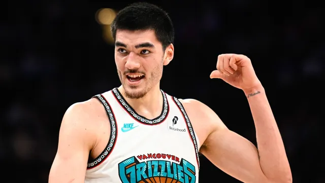 Zach Edey returns to the court, boosting the Memphis Grizzlies