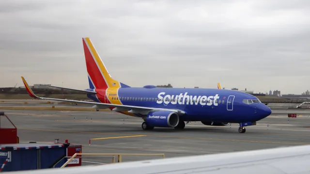 FBI clears passenger after security scare on Southwest flight