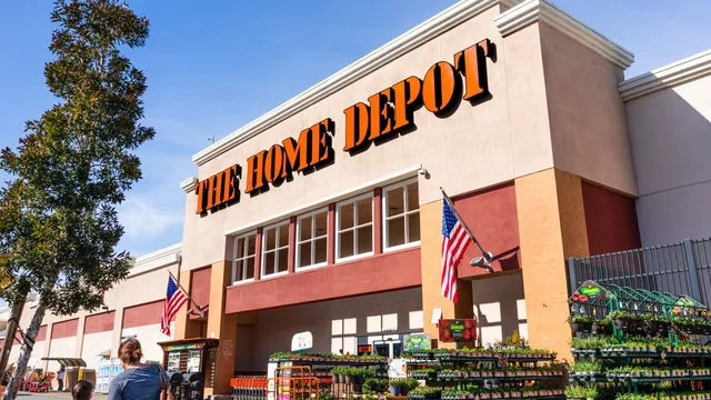 Home Depot struggles as consumer confidence plummets