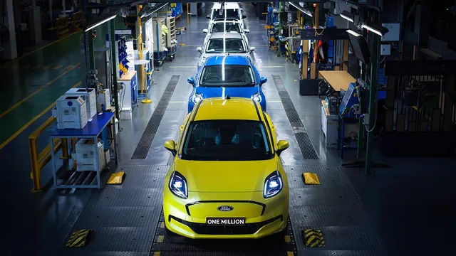 Dacia and Ford halt production amid energy crisis