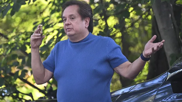 George Conway challenges Trump as Democrat in New York congressional race