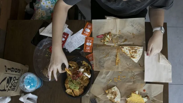 Taco Bell removes contaminated lettuce after widespread cyclospora outbreak