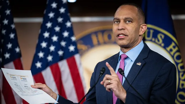 Jeffries feels excluded from Trump-Schumer funding agreement