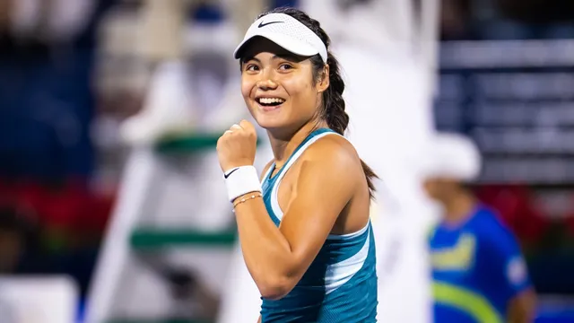 Emma Raducanu triumphs over losing streak with a win against Maria Sakkari