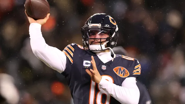 Ben Johnson praises Caleb Williams' growth for the Bears