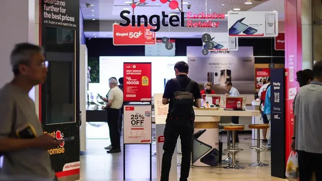 Singtel profits soar after Airtel stake sale