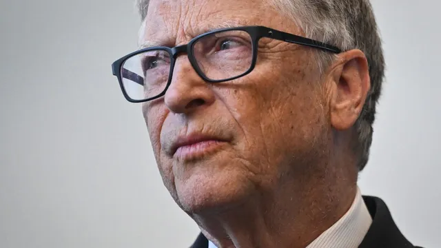 Bill Gates pledges to give away nearly all his fortune within 20 years