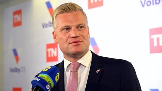 Andrej Babiš returns as Czech prime minister while opposing military aid to Ukraine