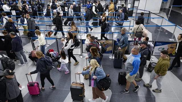 Record number of Americans set to travel for Thanksgiving