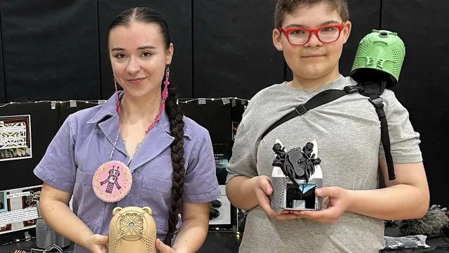 Kids build robots to save endangered Indigenous languages
