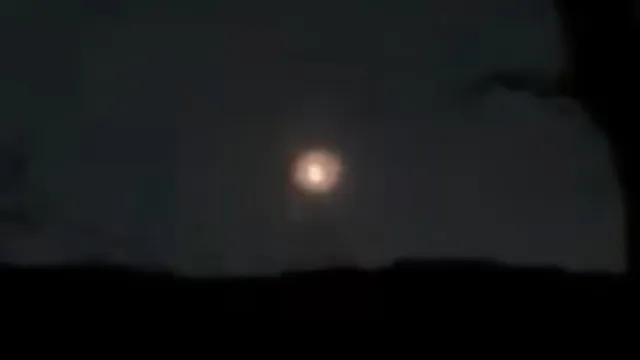 Connecticut officer captures UFO hovering above patrol car