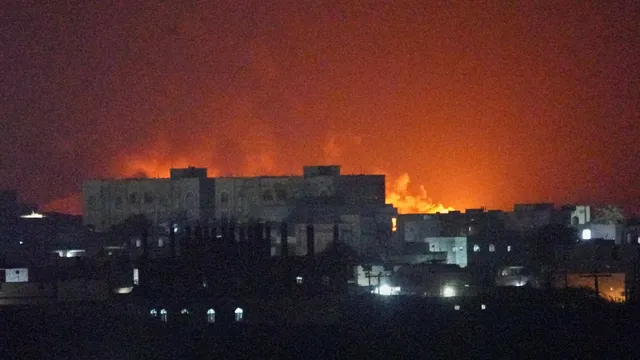 Houthi strikes kill four in Yemen's Marib and al-Makha