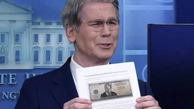 Congress fights over Trump on the $250 bill amid legal challenges