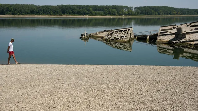 Hungary faces nuclear power crisis as Danube water levels drop