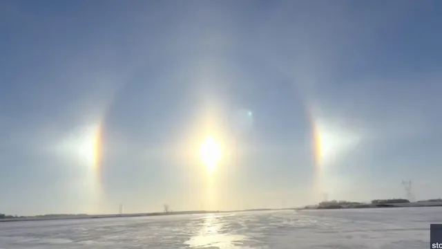 Stunning double optical effect creates upside-down rainbows in Minnesota