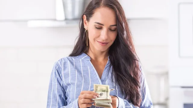 Majority of employers abandon equal raises in favor of performance-based pay