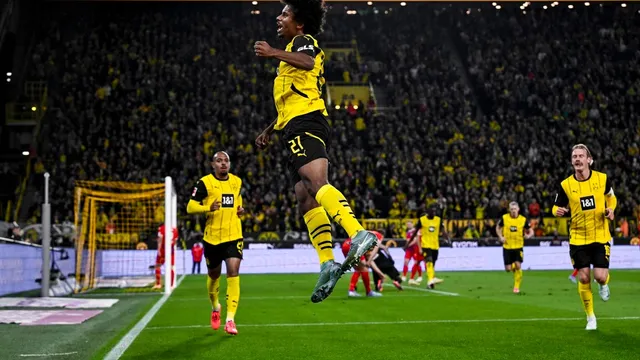Karim Adeyemi shines with seven goals in three matches