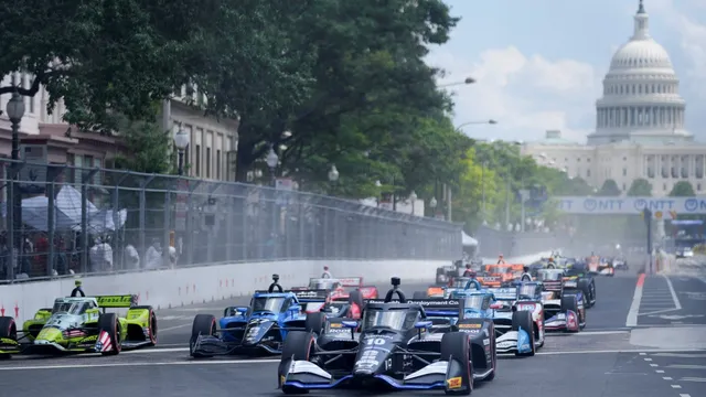 Trump kicks off historic IndyCar race in Washington, D.C