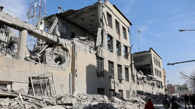 US plans to arm Iranian Kurdish groups amid escalating regional conflict