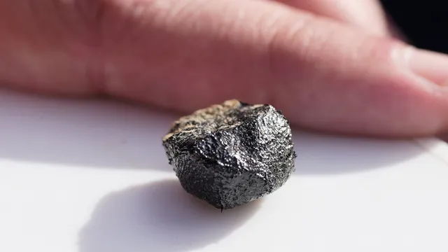 Meteor crasher sends shockwaves across Ohio and ignites hunt for fragments