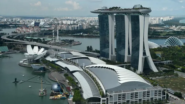Marina Bay Sands breaks $1 billion earnings record in Q4